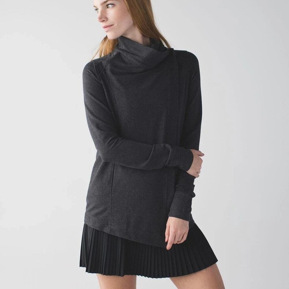 Lululemon Coast Wrap Jacket Women 8 Gray Relaxed Thumb Holes Activewear